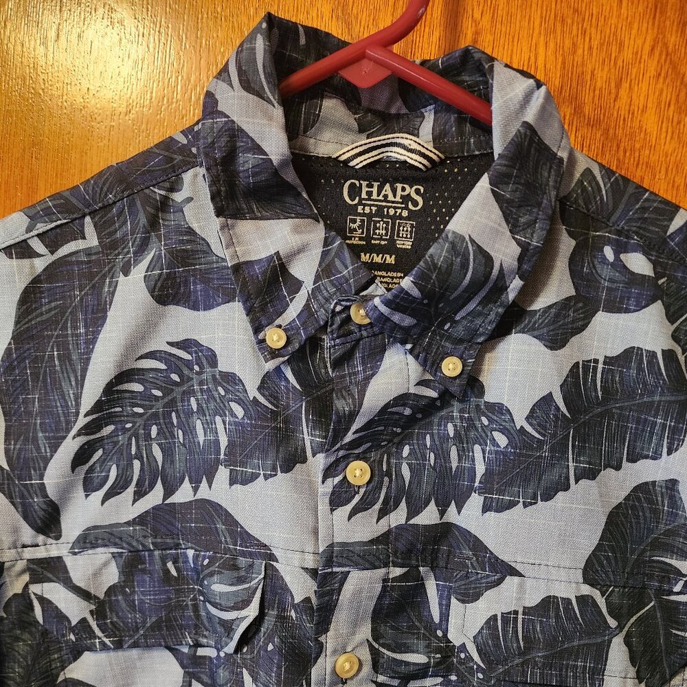 Men's Medium Chaps Blue Floral Hawaiian Short Sleeve Button Down Shirt